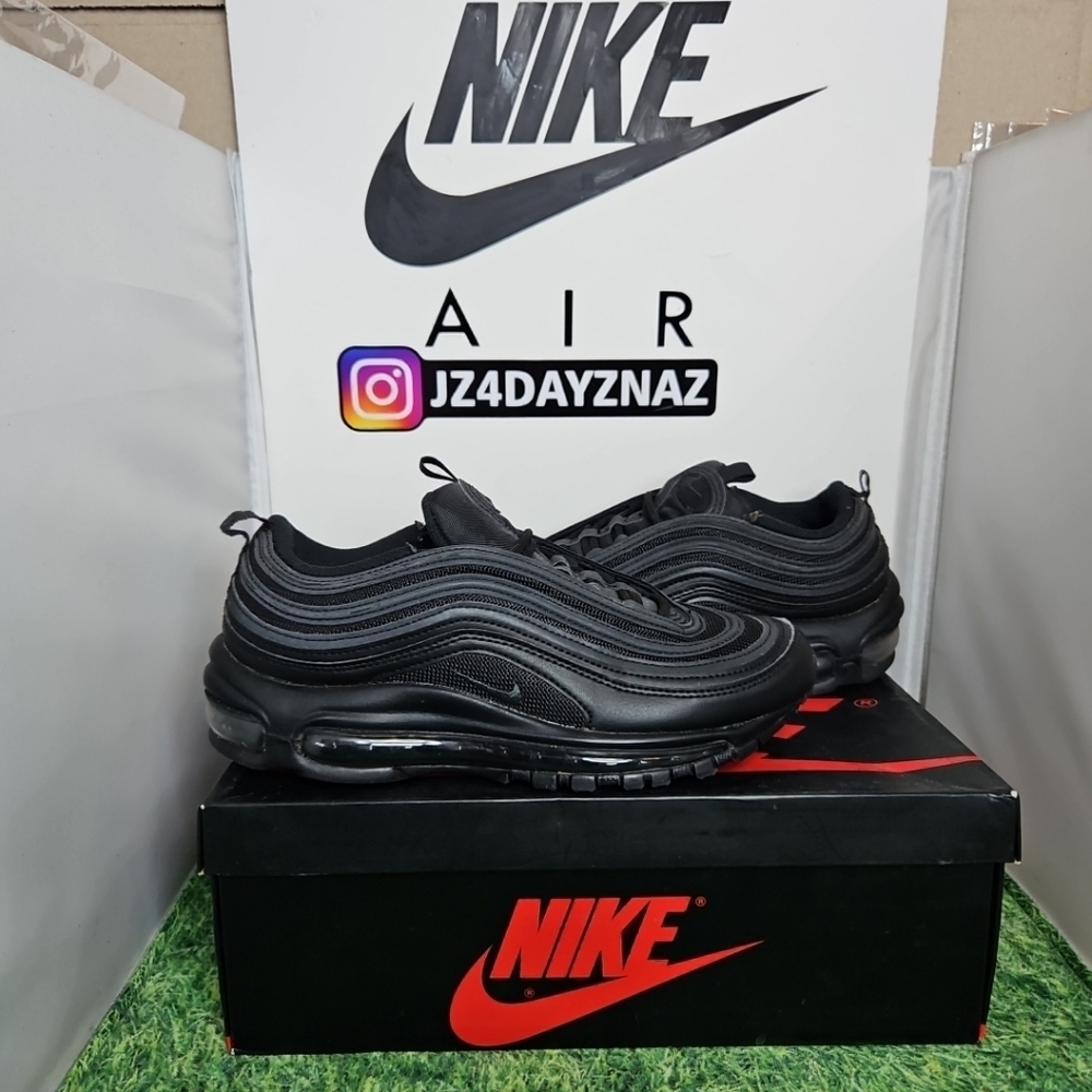 Nike Air Max 97 Triple Black Anthracite Size 8 DH8016-002 Women's (6.5 mens). No